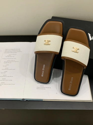 French-style Crochet One-Piece Slides for Women - Summer , Toe-Exposed Square-Toe Color-Matched Outerwear Sandals - Versatile Flat Slippers