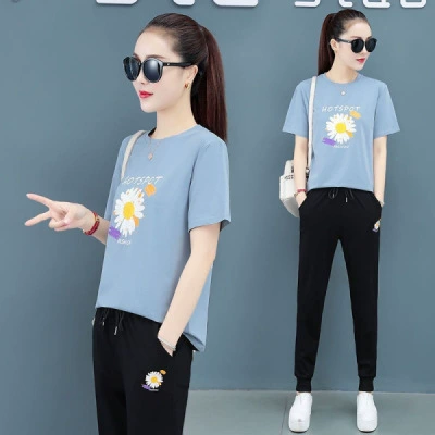 Модный Спортивный Повседневный костюм для маленьких женщин 2024 года, новый летний корейский стиль, возрастной костюм из двух частей в западном стиле