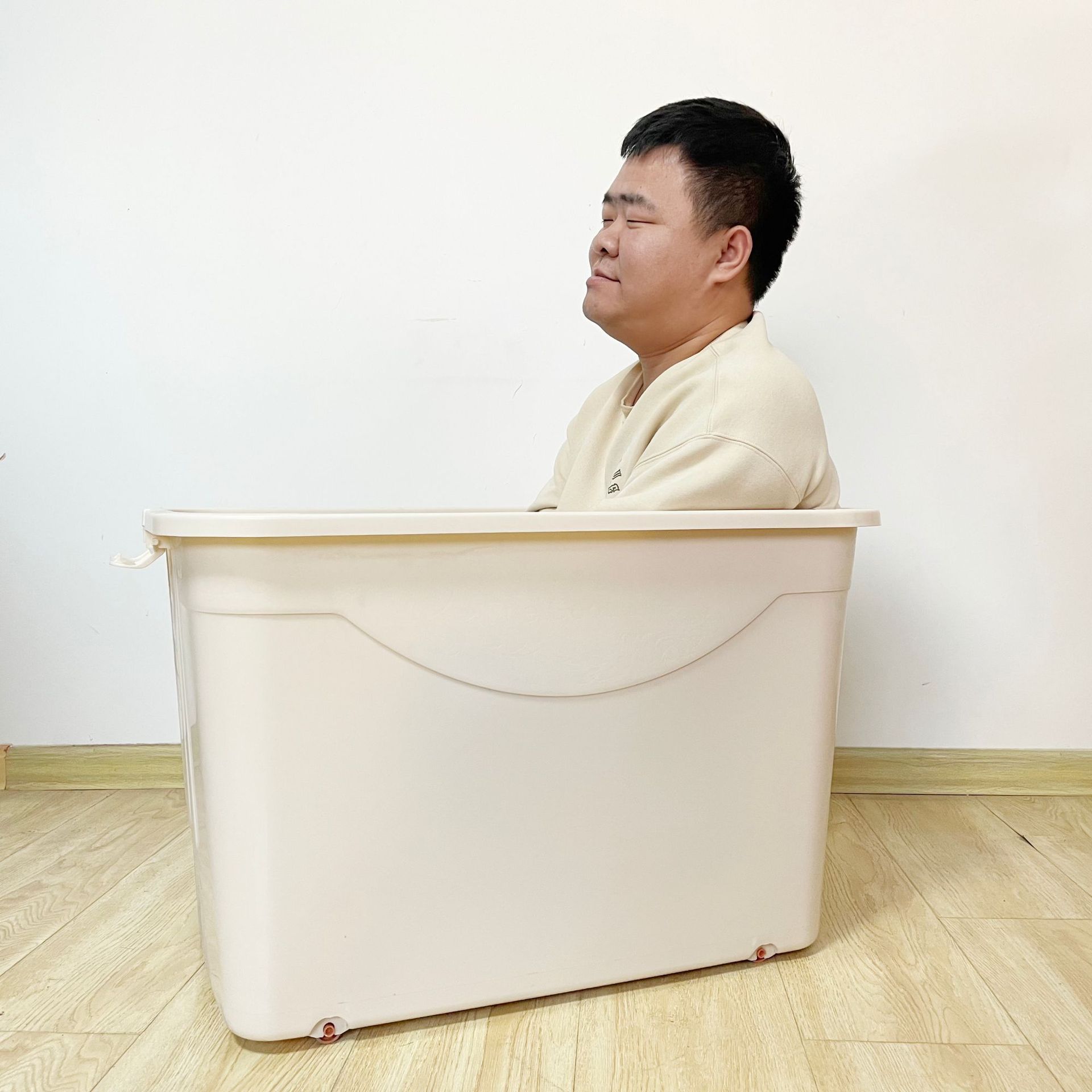 universal big plastic storage box