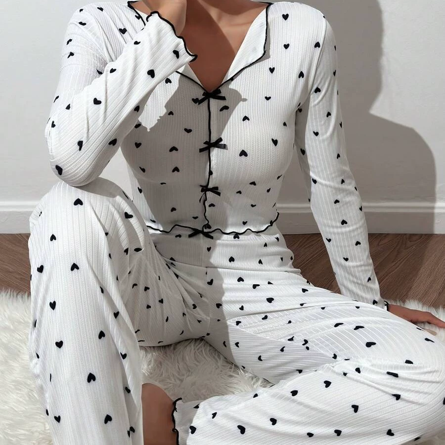 Европейская и американская трансграничная горячая домашняя одежда с любовным принтом с длинными рукавами отворот пижамы женщины могут носить брюки из двух частей