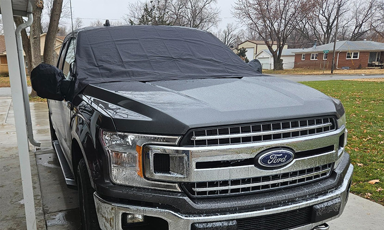 Car snow cover for front windshield, enlarged Oxford cloth car cover, winter car accessories wholesale