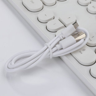 �m�����������늾�늄�������V8��USB��������^��׿�~�˔�����