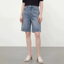 女式毛呢外套;连衣裙;休闲裤