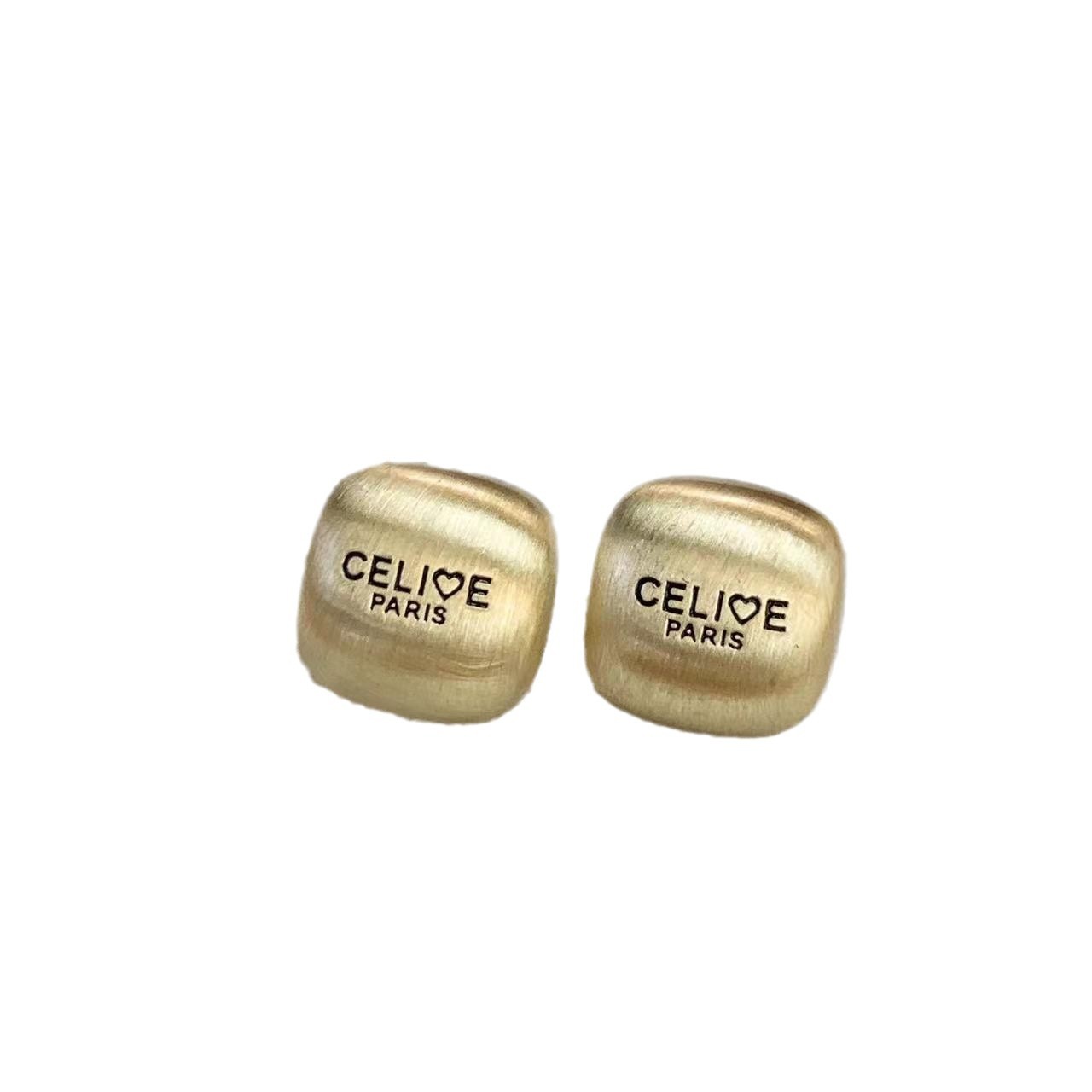 Retro elegant matte geometric earrings with letters