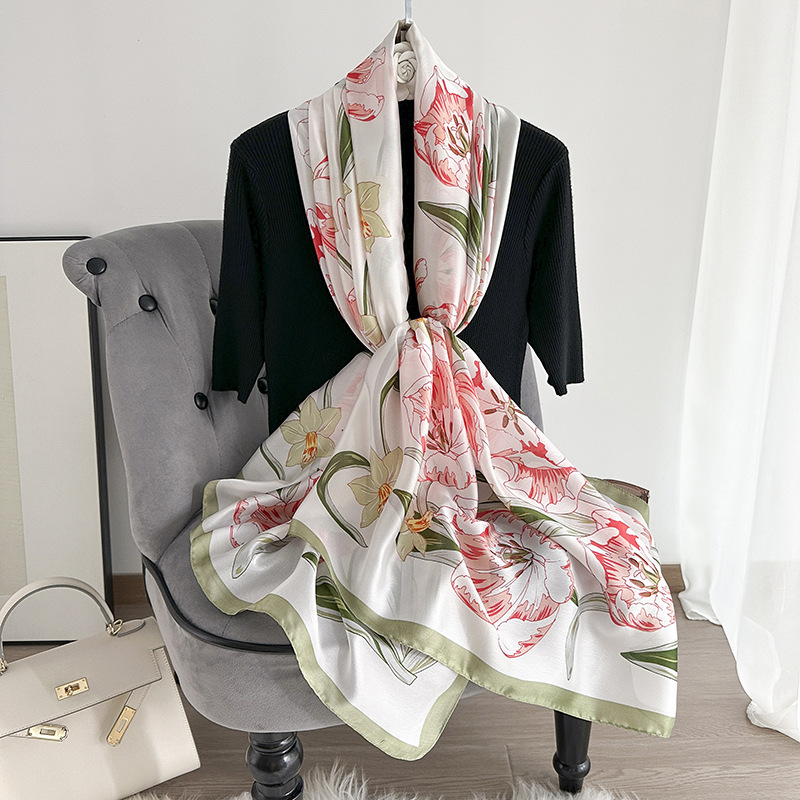 Nueva bufanda de seda estampada de satén de seda babero nuevo estilo exterior de verano chal de viaje protección solar bufanda de seda larga bufanda de estilo occidental para mujer