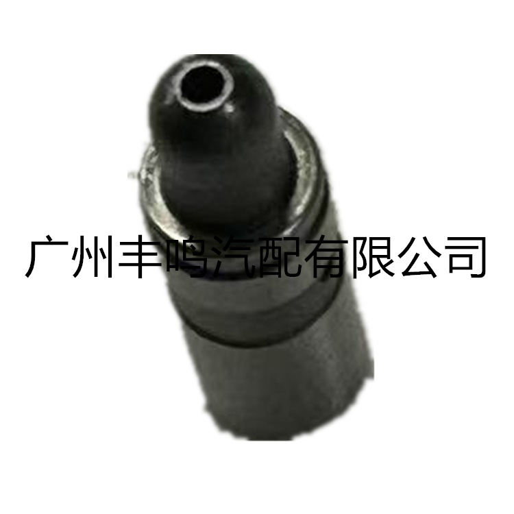 13750-75020 Aplicable al motor Toyota Land Cruiser Sea Lion 2TR