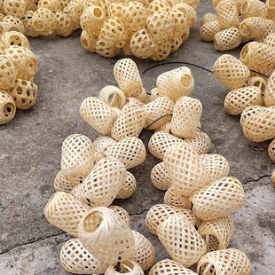 Wholesale Supply of Bamboo Woven Small Bird Cages, Small Lanterns, Handmade Bamboo Woven Lanterns, Bamboo Woven Products, Wholesale Bamboo Woven Small Cages