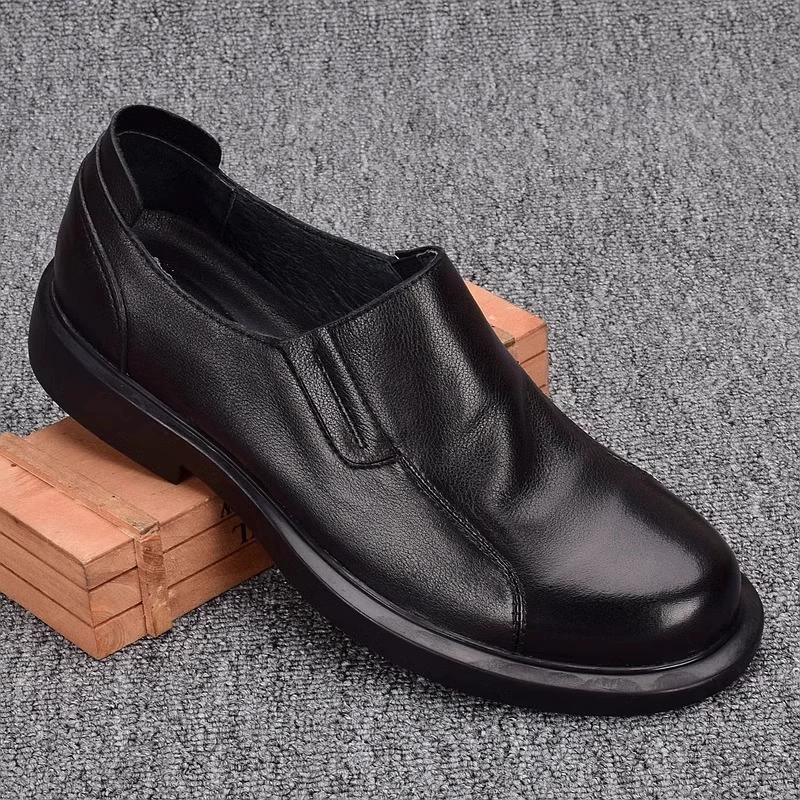 Кожаная модная мужская кожаная обувь 2025 новый набор ножных универсальных деловых повседневных обуви один педаль внешней торговли мужская обувь большой размер