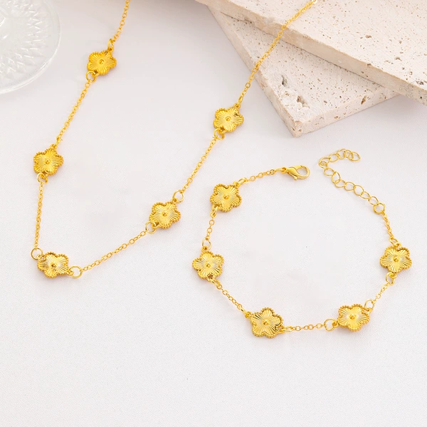 CK0473 Gold (necklace + bracelet)