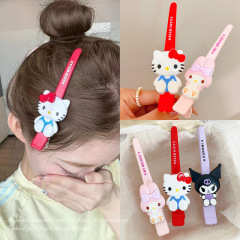 漫画かわいいハローキティのヘアピン女性のサイド前髪クリップ少女の心の長いタイプの赤いkt猫の髪のサイドクリップ