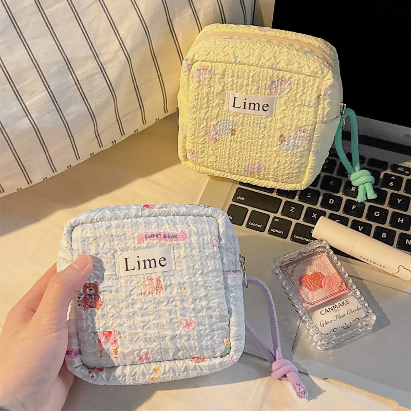 Compact and Portable Cute Sanitary Napkin Storage Bag, High-Value Menstrual Bag for Students, Coin and Miscellaneous Items Storage Pouch Compact and Portable Cute Sanitary Napkin Storage Bag, High-Value Menstrual Bag for Students, Coin and Miscellaneous Items Storage Pouch