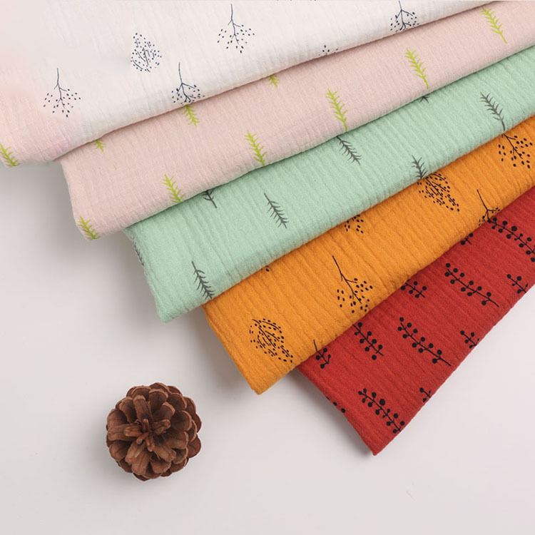 Nueva promoción de 125gsm impresión de patrón vegetal 100% algodón orgánico para ropa de tela de algodón plano