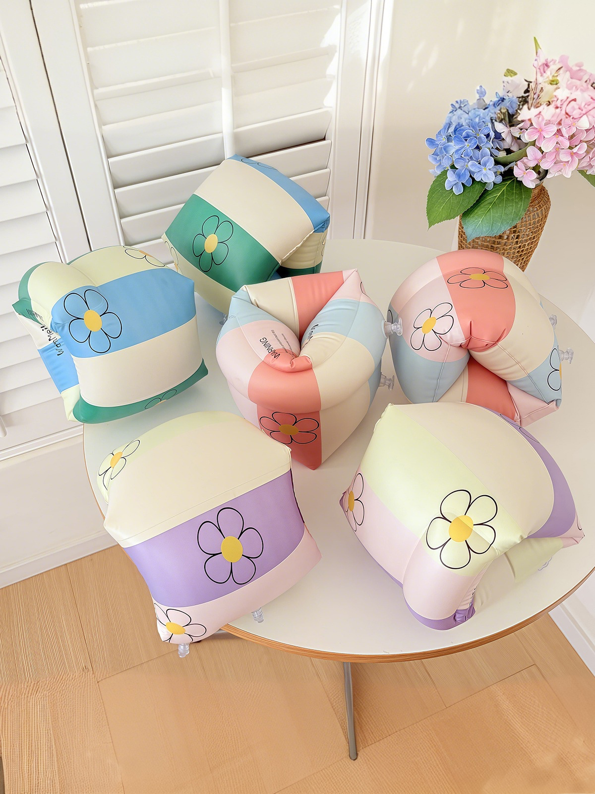 大人と子供用の水泳リング、アームリング、水泳学習用品、ウォータースリーブエアバッグ、男性と女性のスプライシングレトロ水泳スリーブフロート