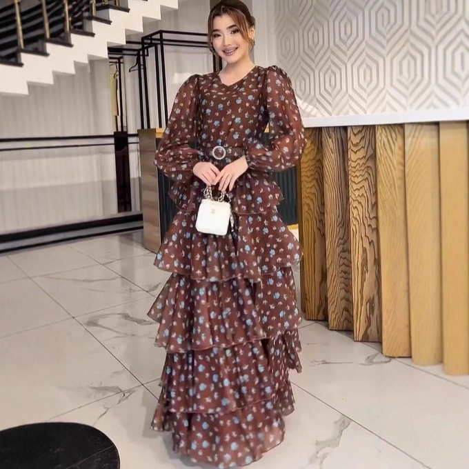 2025 New French Black V-Neck Flower Long-Sleeved Dress Early Autum Petite Elegant Waist Long Skirt