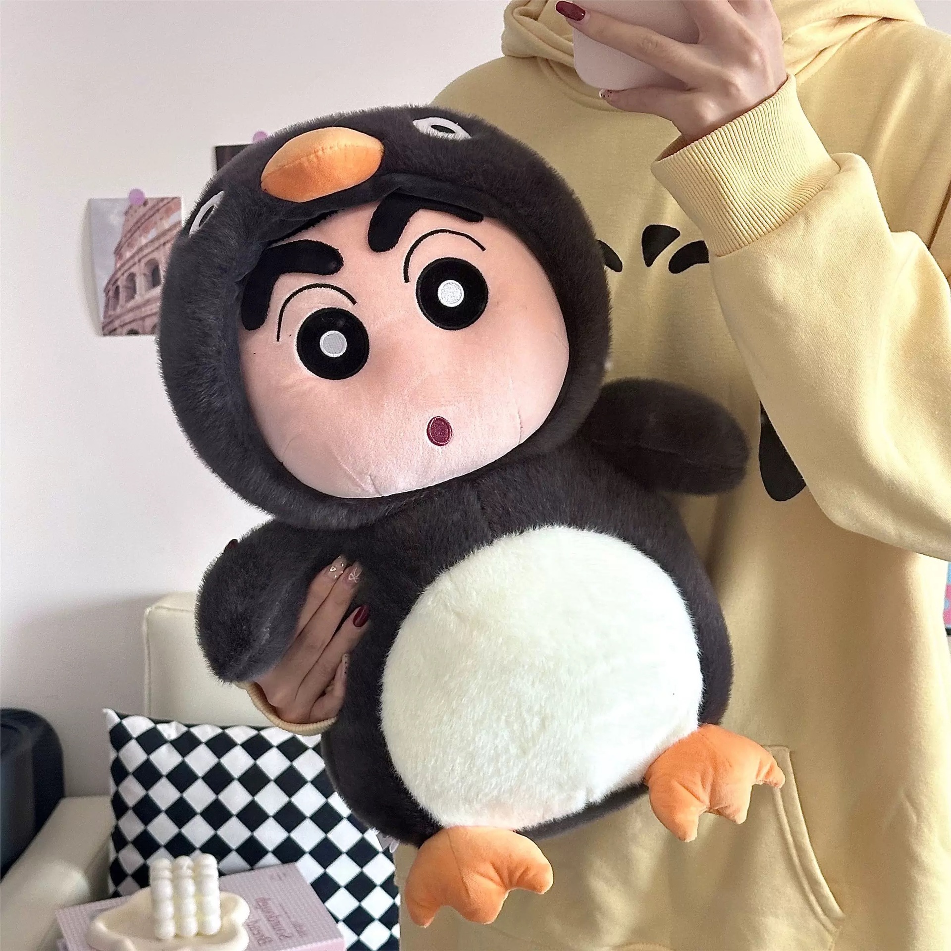 Peluche de 25 cm para máquina de agarre, muñeco suave ideal para regalos o eventos.