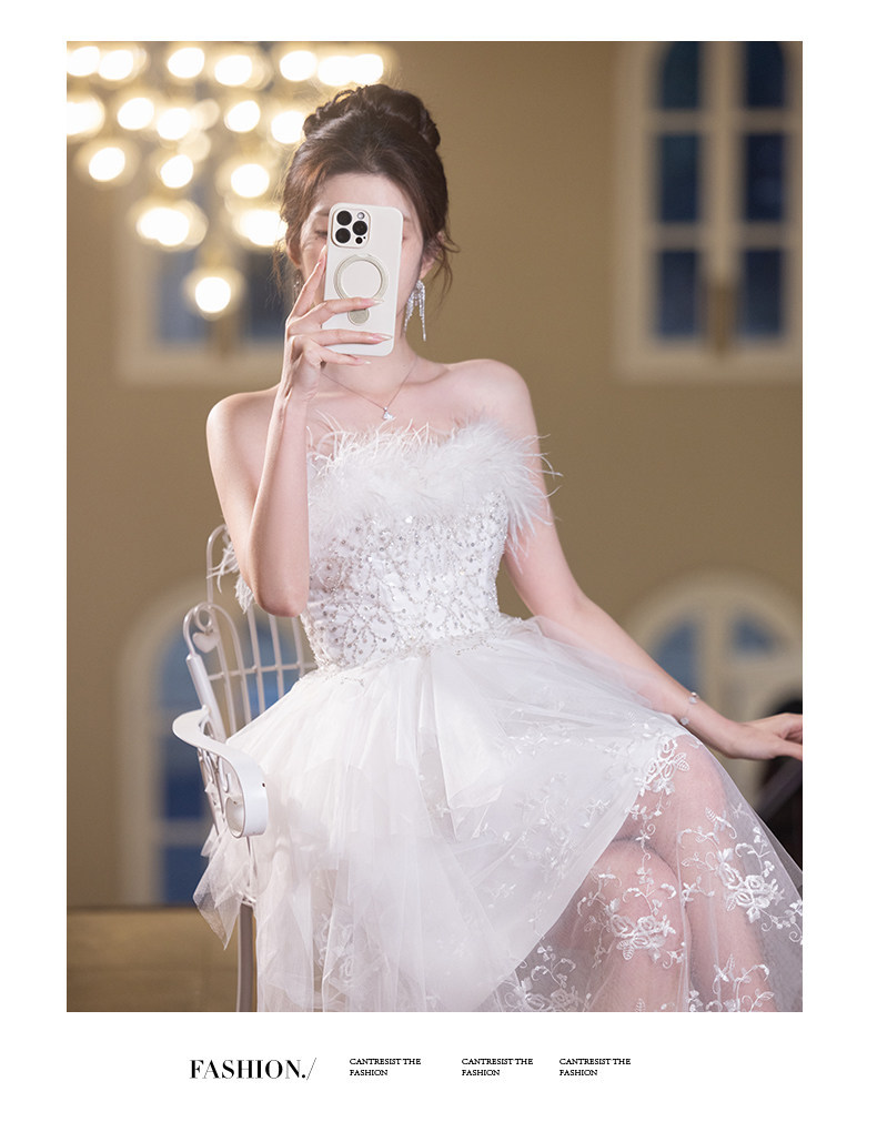 Đầm maxi nữ thắt eo cổ yếm phong cách Pháp, tay lỡ xếp tầng, phối lông vũ trang trí — Trắng chi tiết 8