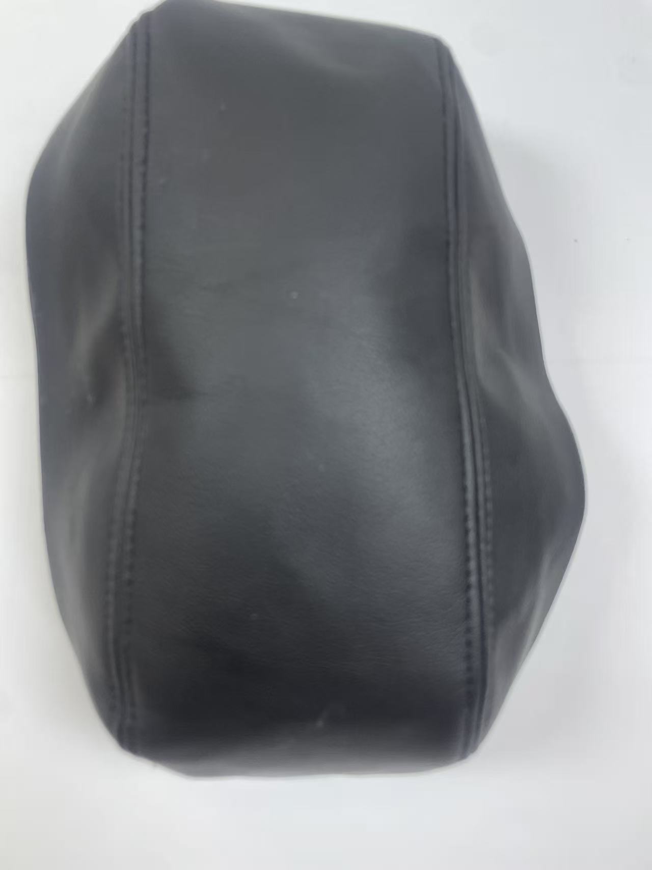 Cross-Border Suitable for 17 to 25 Years Crv Car Central Armrest Box Cover Leather Cover Armrest Cover Leather Cover Armrest