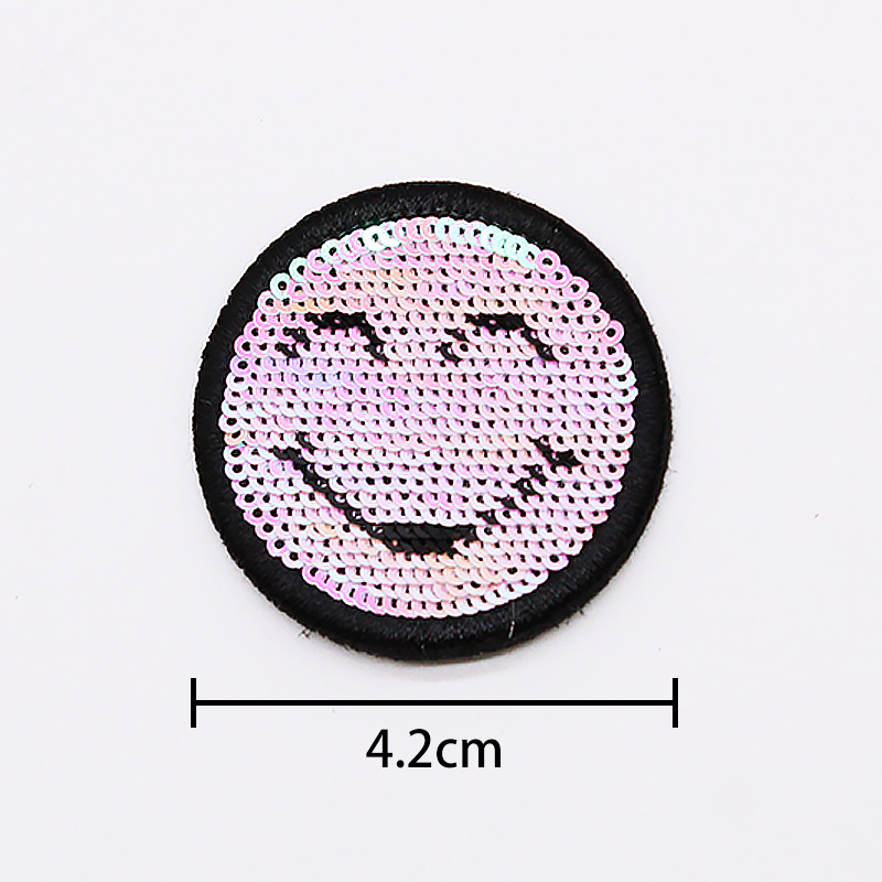 �廨Բ����Ƭ�����·�װ�β��������� Ц�����������װ��Ƭ����