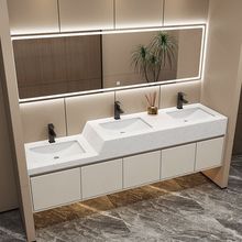 �����l���gϴ��̨ϴĘ�غ��s����ʯ�H�Ӹߵ��p̨��ԡ�ҙ��M�ϻ�ɫ