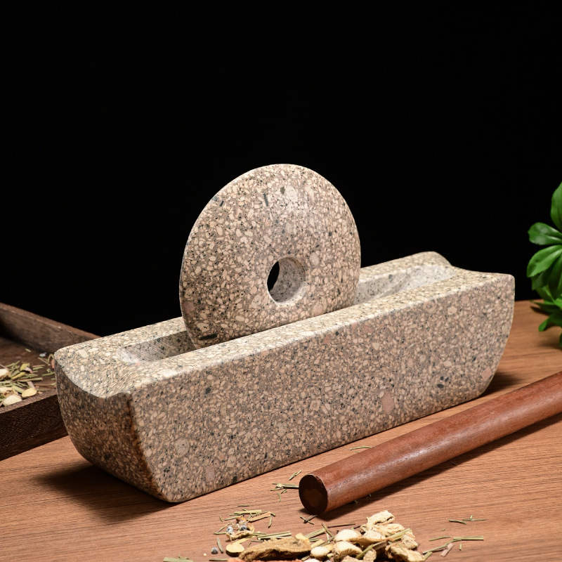 薬臼の薬船の石の薬の捻りは溝のツールの石を追い出します。|undefined