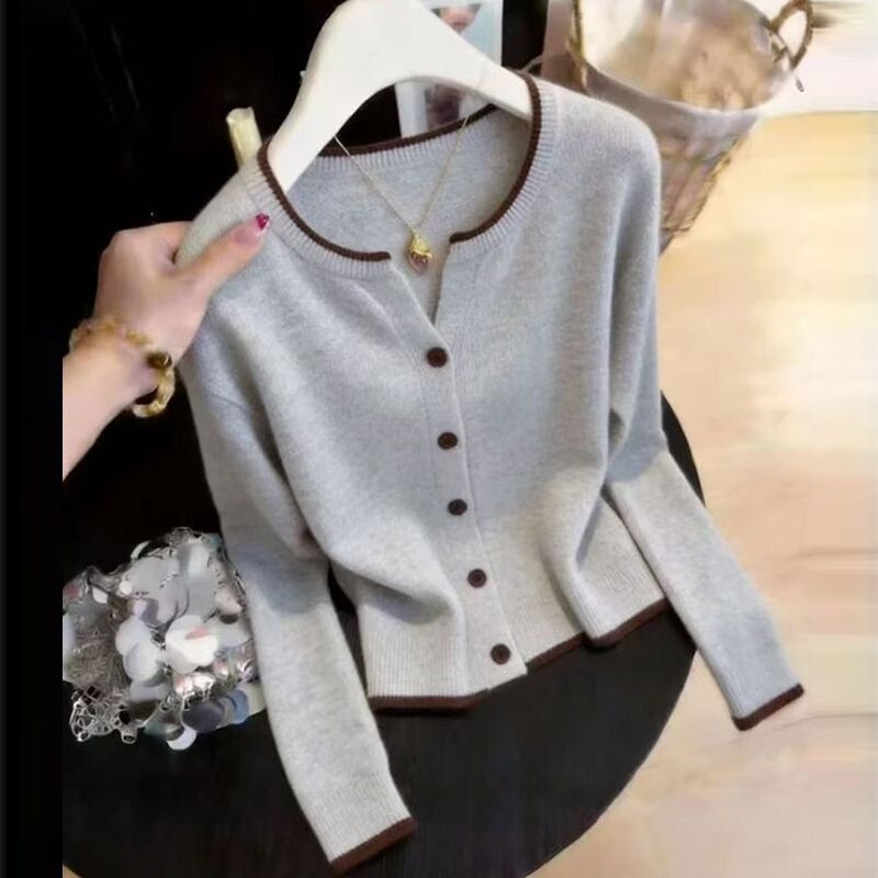 Wholesale Korean-Style Versatile Round-Neck Knitted Cardigan, New Spring, Autumn, and Winter Models with a Stylish Design, Long-Sleeve Color-Blocked Top