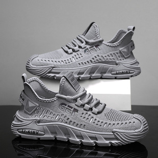 Breathable Fly Woven Low-Top Sports Running Shoes Trendy Student Cloth Shoes Fashion Casual Shoes M899
