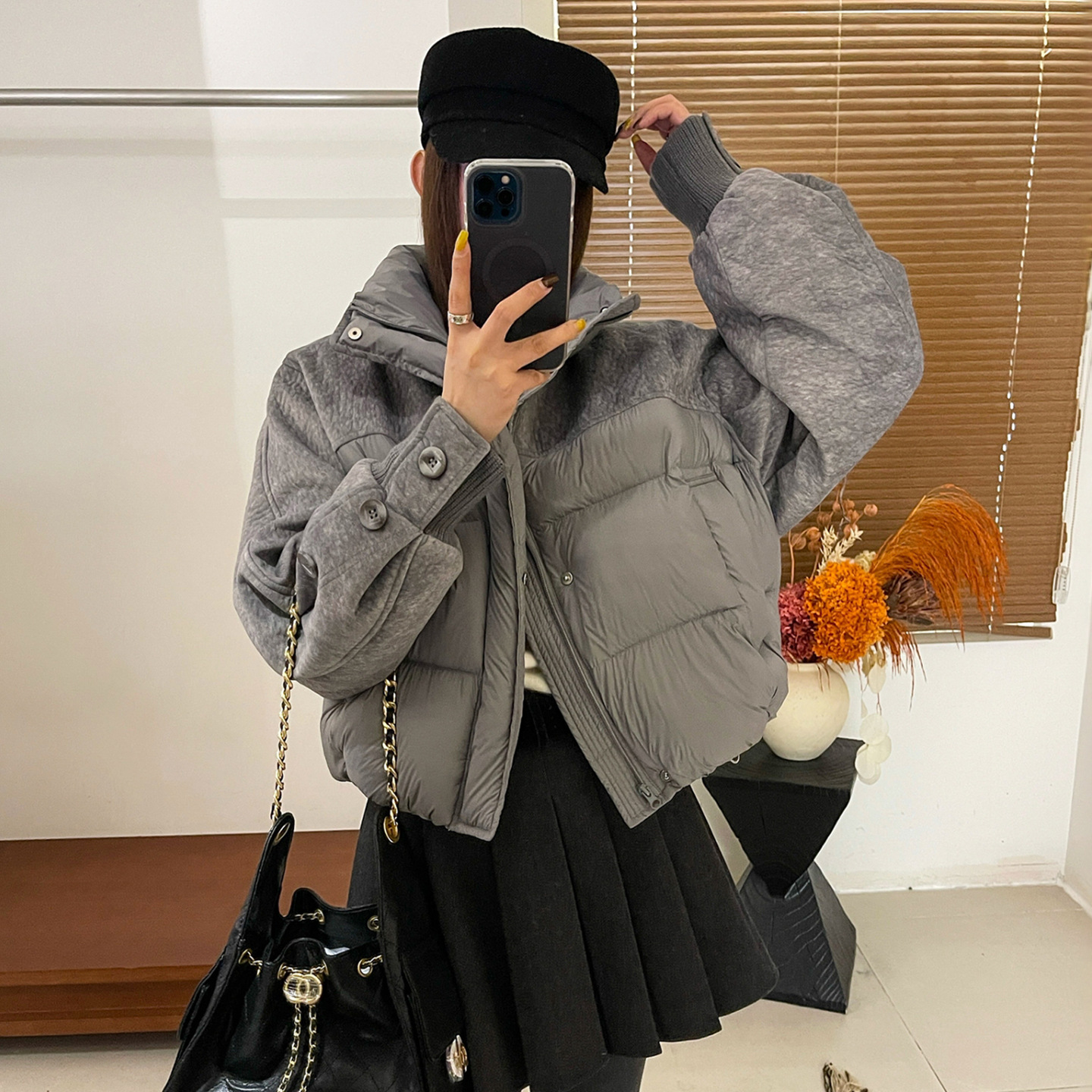 회색