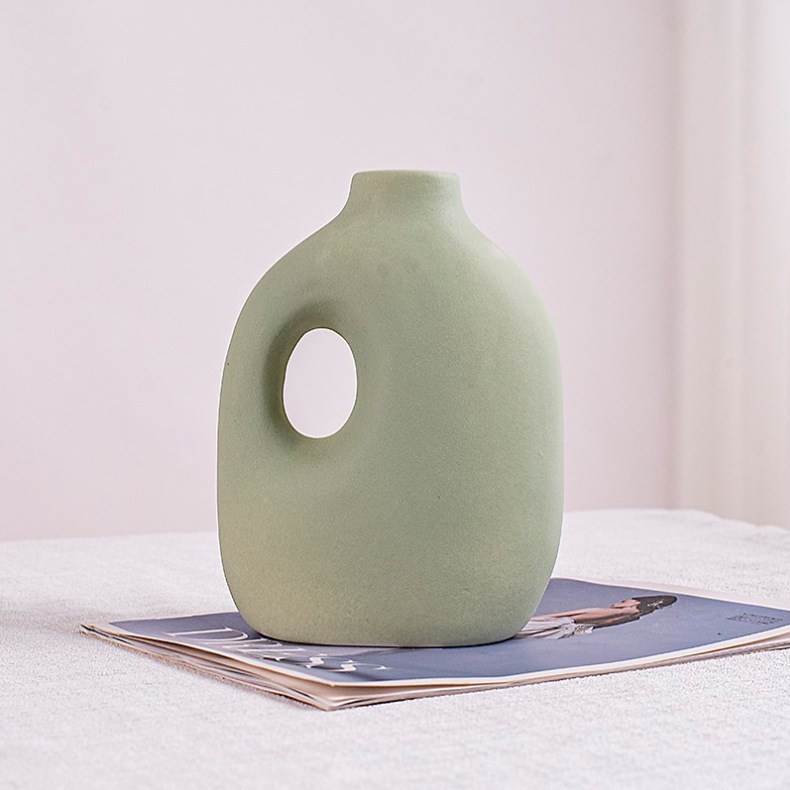 Einfacher Stil Einfarbig Keramik Vase Künstliche Dekorationen display picture 2