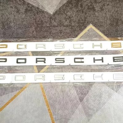 the Cayenne, Macan S, GTS, and, Car logo - standard-porsche-one-remark-color-when-placing-order