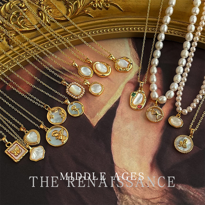 vintage Light Antique Real Shell Necklace Electroplated 18K Real Gold Butterfly Clavicle Chain Retro High-grade Necklace vintage Light Antique Real Shell Necklace Electroplated 18K Real Gold Butterfly Clavicle Chain Retro High-grade Necklace