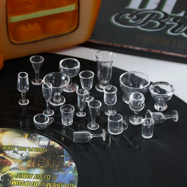 Miniature Dishes, Red Wine Glasses, Juice Cups, Dinner Plates, Cups, Container Accessories, DIY Food Toys, Mini Kitchen Tableware