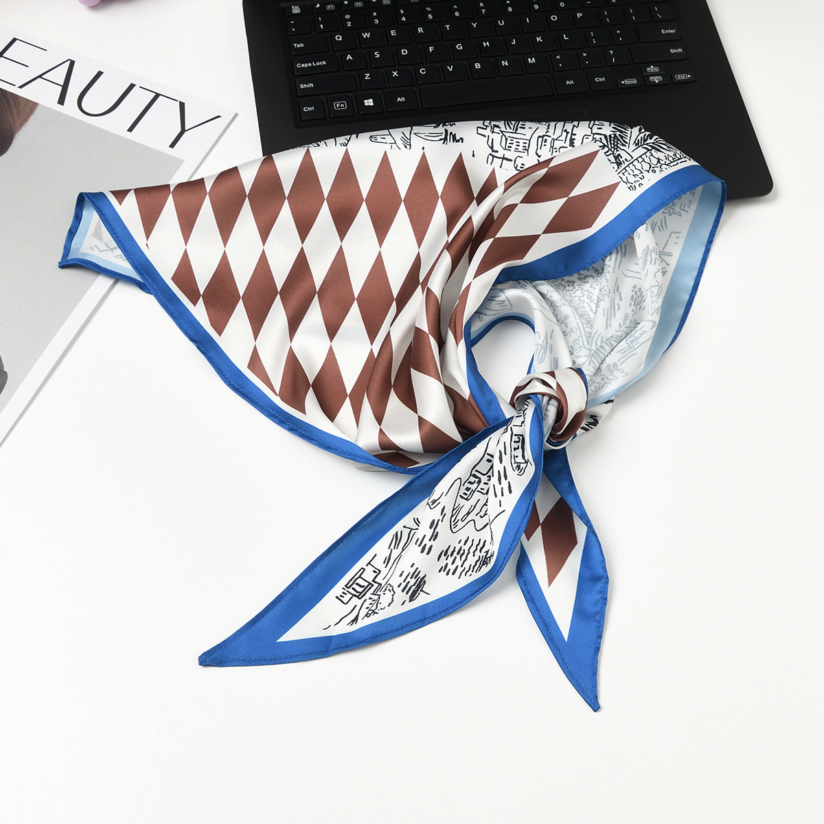 #235 코코넛 나무 다이아몬드 네이비 블루 엣지