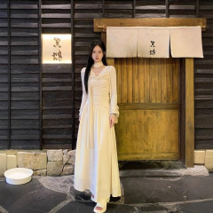 慵懒长袖荡领温柔连衣裙子女收腰气质设计感小众内搭长裙秋季新款