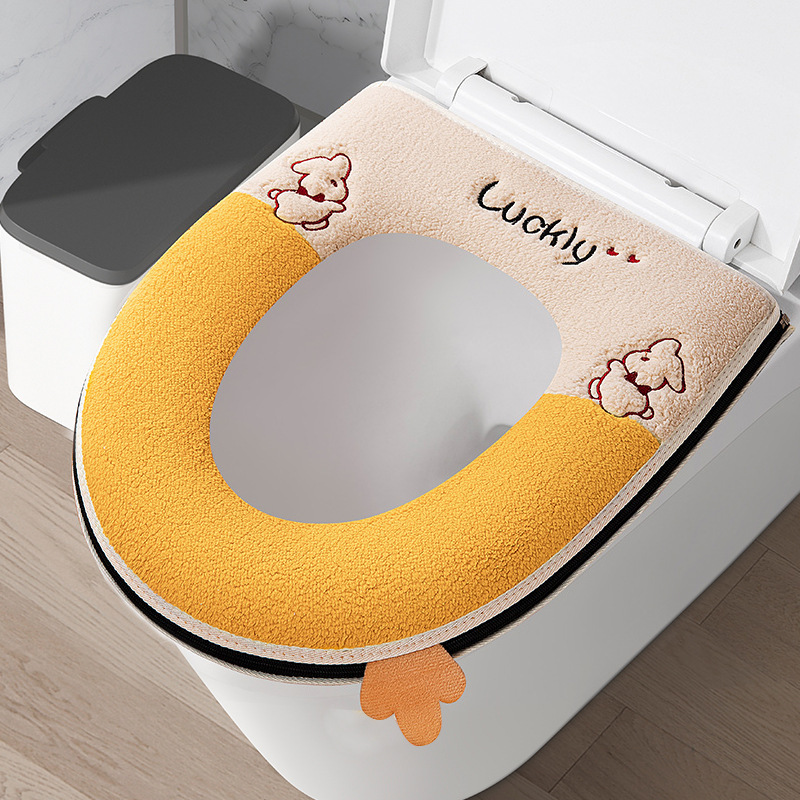 家庭用アニメ防水トイレの座布団を厚くして保温します。|undefined