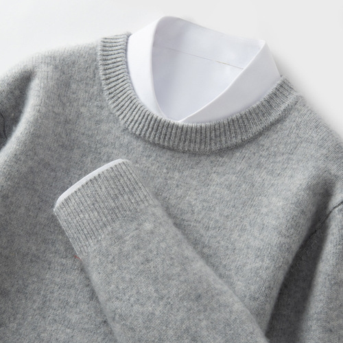 Autumn and winter new men's round neck shirt sweater autumn and winter thick knitted base shirt
