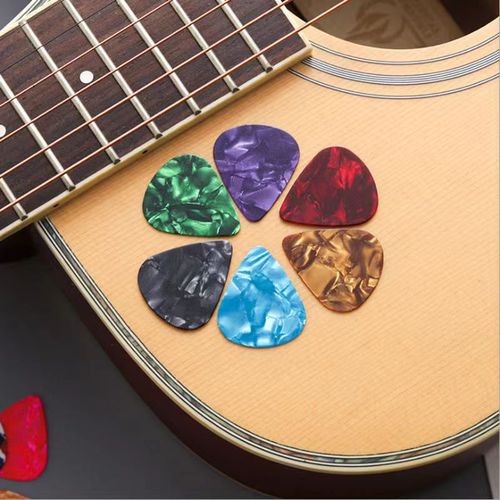 Guitar pick 0.46 0.71 0.96mm celluloid pick ukulele pick frosted heart-shaped pick