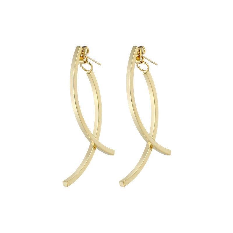 2023 nueva Corea del Sur nuevo estilo frío Cruz pendientes metal de las mujeres personalidad moda temperamento oído joyería