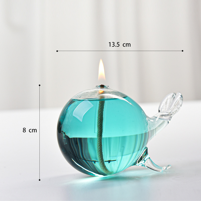 Ballena creativa lámpara de aceite de vidrio candelero decoración nórdico romántico simple Hogar Moderno escritorio lámpara de mantequilla libre de humo