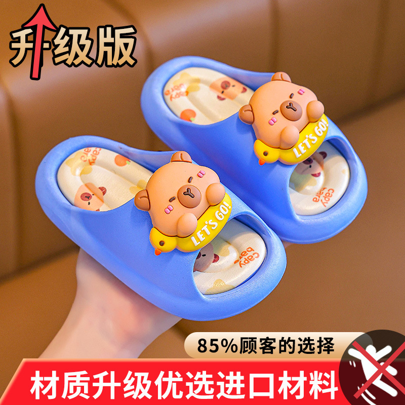 2025 nuevas zapatillas infantiles niñas de verano interior antideslizante de fondo suave para los niños en el exterior usar lindas zapatillas rojas en línea