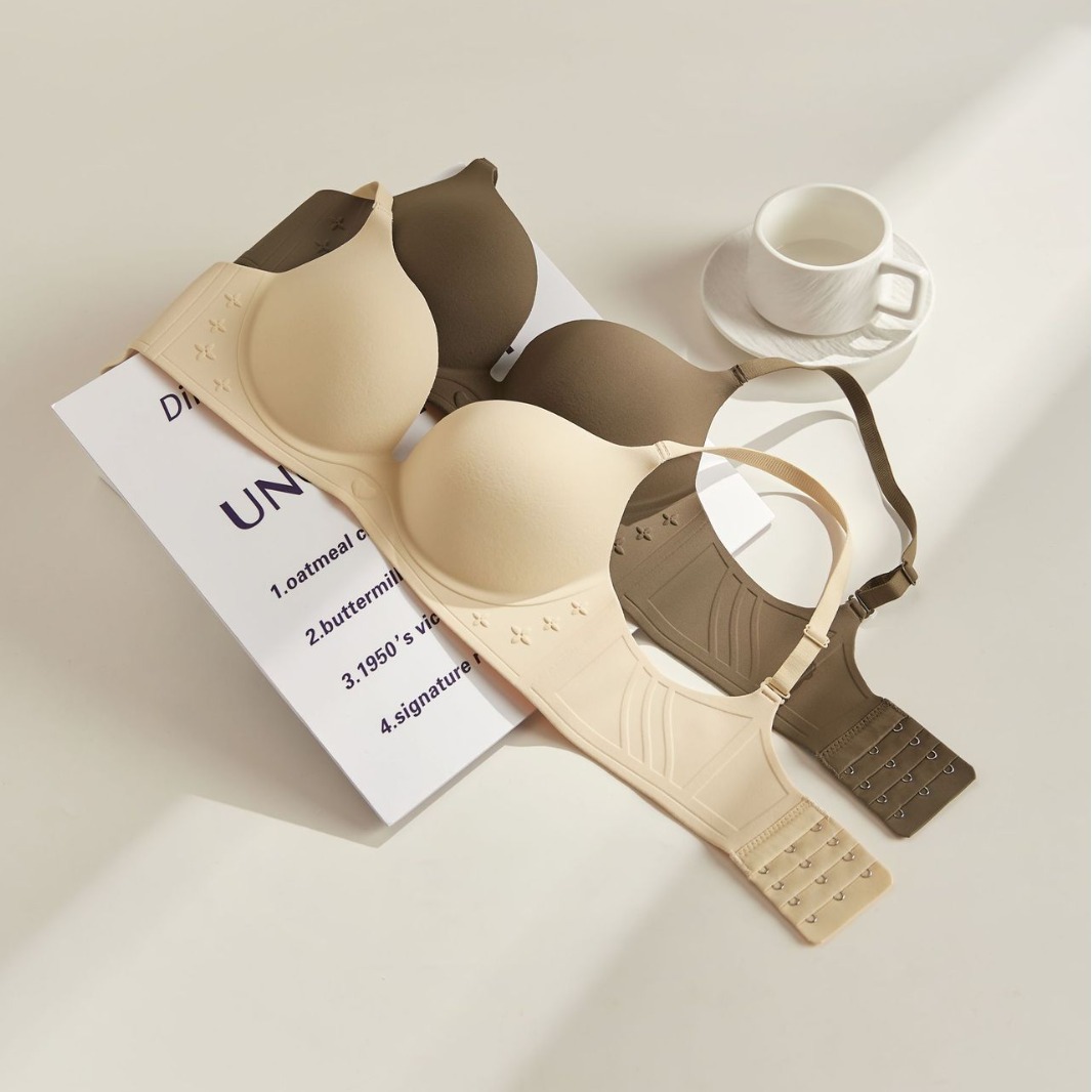 Ventas directas de fábrica comercio electrónico transfronterizo Sudeste de Asia Vietnam Tailandia damas simples y cómodas sujetador de colección lateral sin costuras