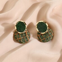 2025��Ʒɫ����肶����Ƥ�r�д�⺆�s���ƷŮ�G�߼������¿�