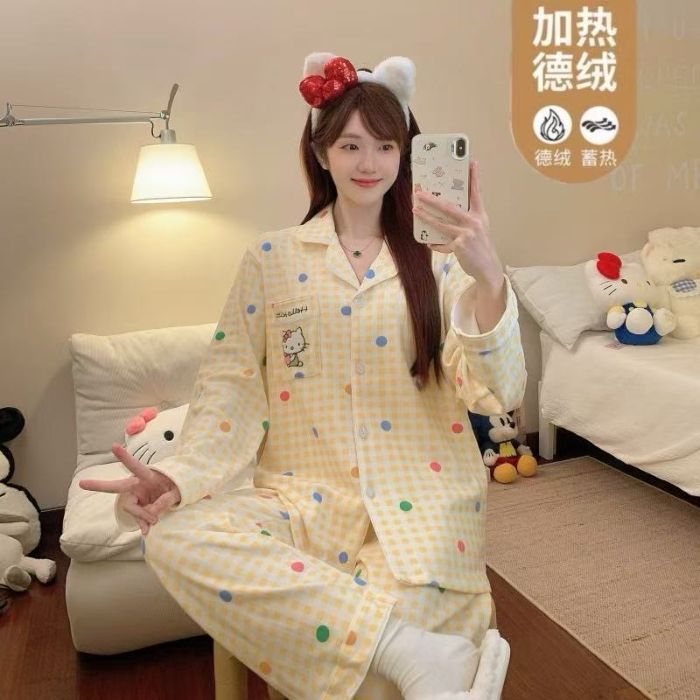 Otoño y invierno al por mayor transfronterizo explosión de doble cara de terciopelo térmico pijama de mujer dulce caricatura lindos cardigans conjunto de ropa para el hogar