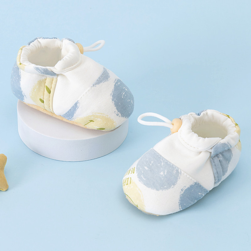 Baby shoes spring and autumn clip cotton shoes cotton soft bottom toddler shoes newborn baby 0-3-6 months 12 wear outside to prevent off 2