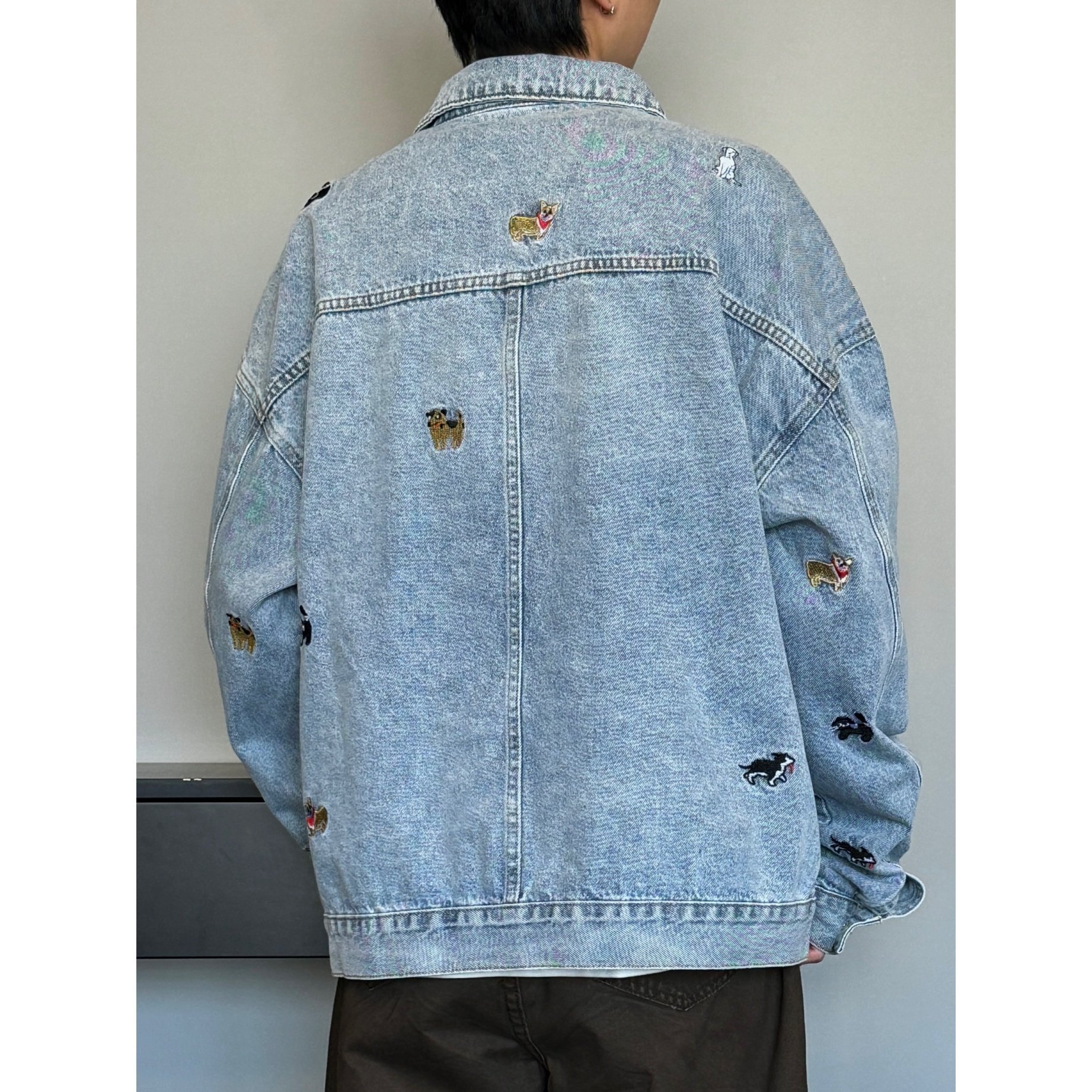 Giacca in denim con ricamo vintage a tema cartone animato - Cappotto oversize da streetwear per uomo e donna (S-2XL)_voghion.com