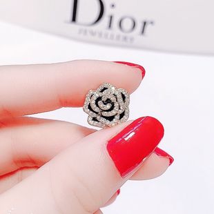 Zircon Black Camellia Collar Flower Korean Style Shirt Collar Spike Collar Button Small Collar Needle Men's and Women's Clothes Collar Accessories