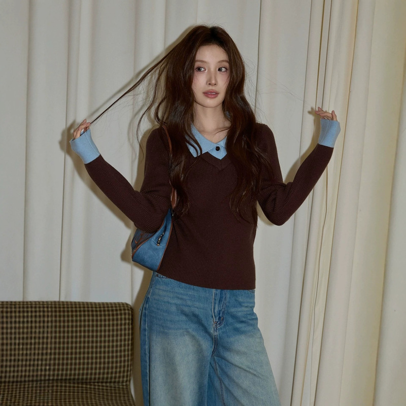 Autumn and winter brown slim-fit pullover sweater for women with polo collar, long-sleeved versatile top Autumn and winter brown slim-fit pullover sweater for women with polo collar, long-sleeved versatile top