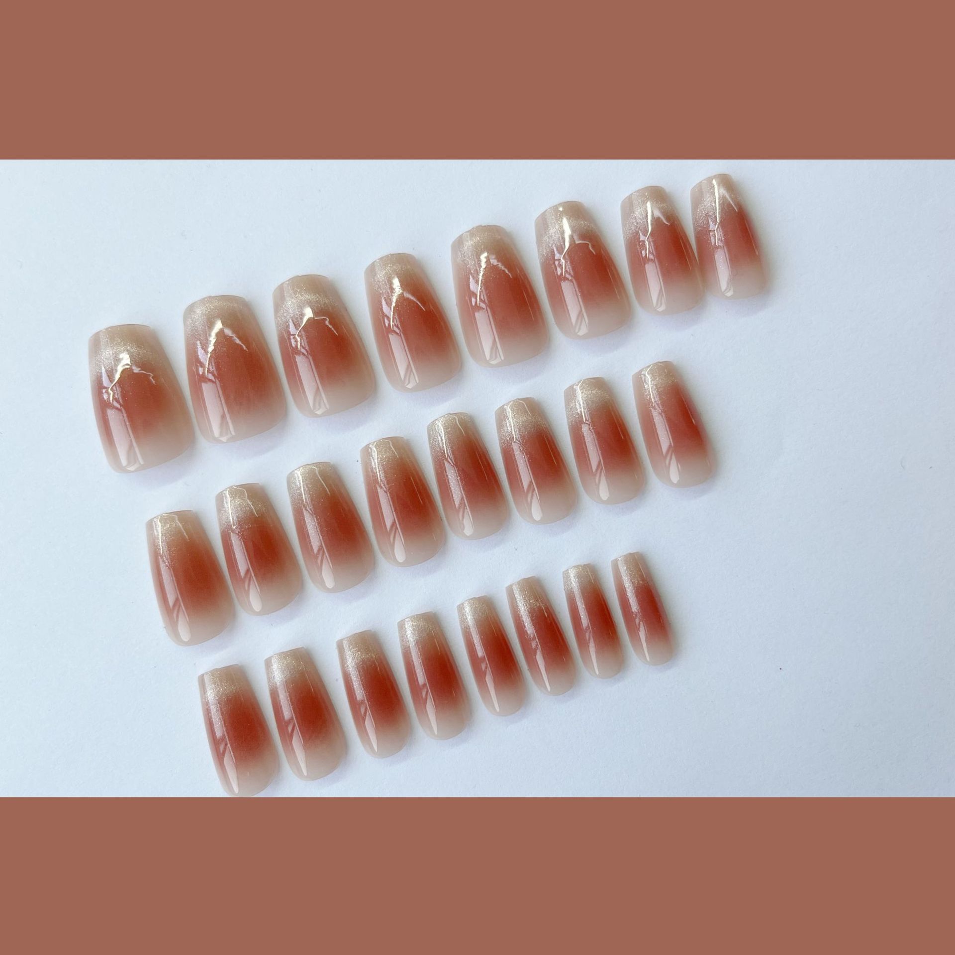 Use manicura blanco hecho a mano ojo de gato francés degradado blanco hielo desmontable manicura transparente parche terminado