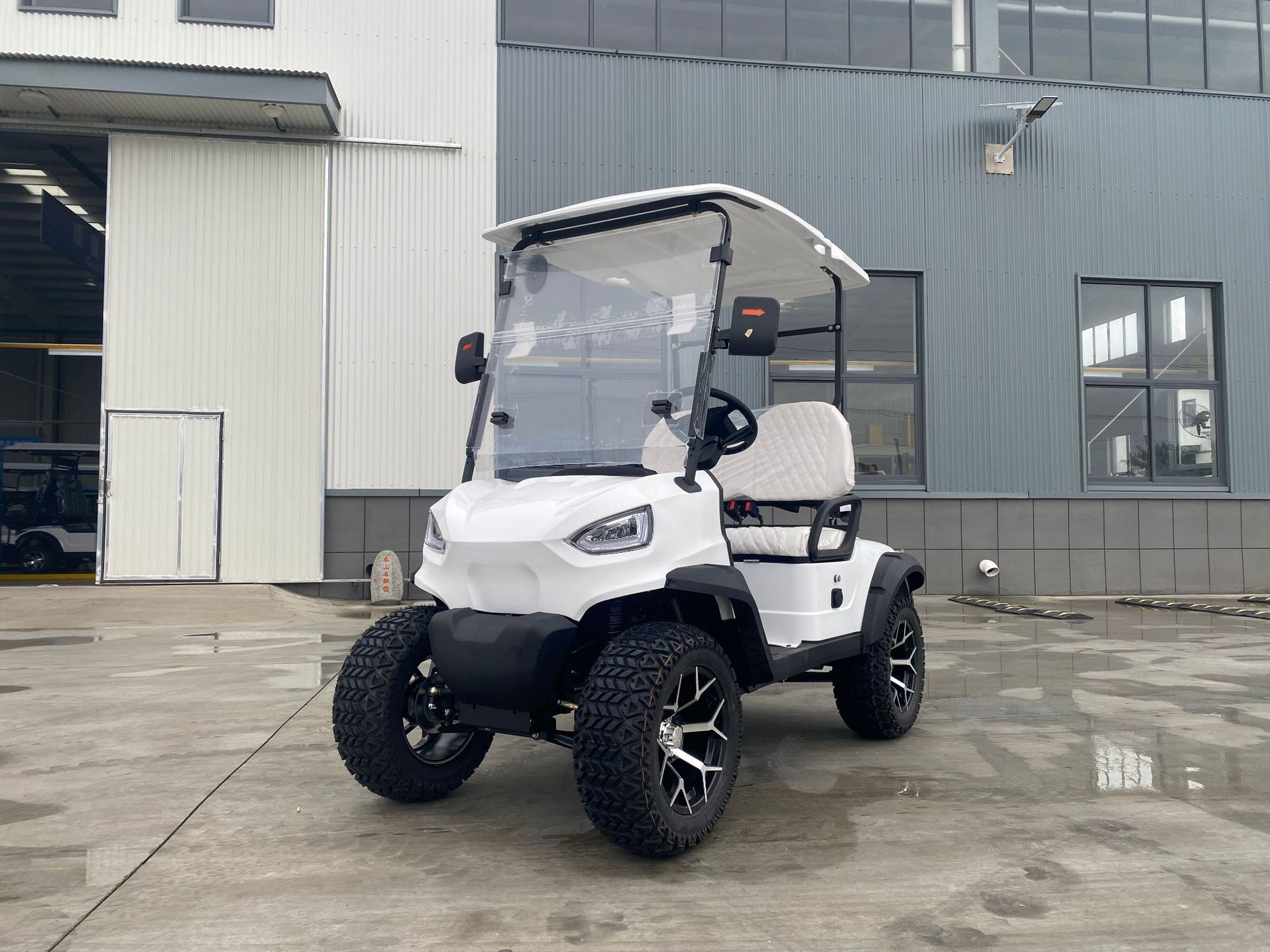 Gaofe Electric Golf Cart Tourist Area Factory Shuttle Sightseeing Car (Auto Parts and Accessories) - 2-seat-golf-cart-1-row
