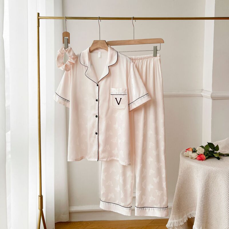 High-End Ice Silk Pajamas for Women, Spring and Summer Short-Sleeve Long-Pants Set, Available in Gift Box, Stunning Butterfly Loungewear with Hair Tie High-End Ice Silk Pajamas for Women, Spring and Summer Short-Sleeve Long-Pants Set, Available in Gift Box, Stunning Butterfly Loungewear with Hair Tie
