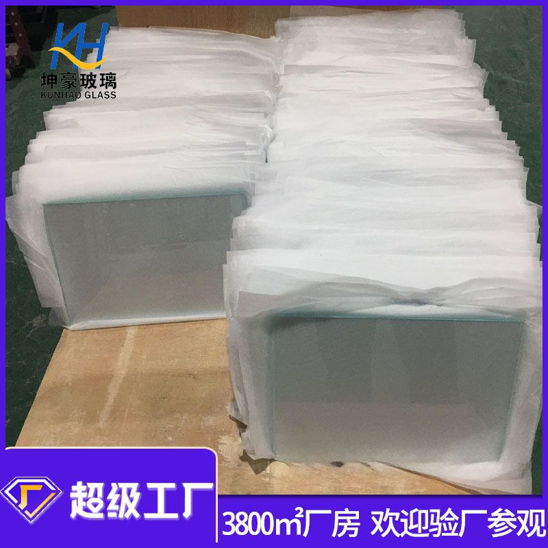 专业供应相框玻璃钟表玻璃 2mm 3mm 钢化玻璃小尺寸玻璃